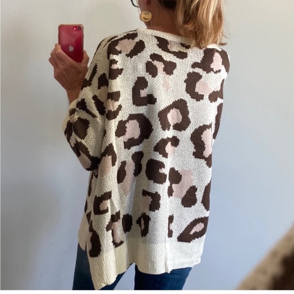 Animal Print Dolman Sleeve Oversized Fit Sweater - Picture 9 of 13
